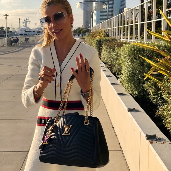 Meet your Posher, Nirvana - Picture 2 of 5